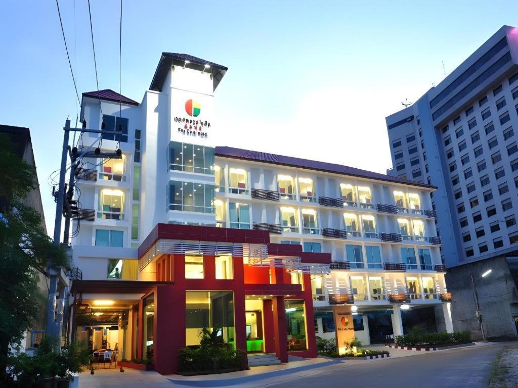 The Color Hotel Hat Yai Luaran gambar