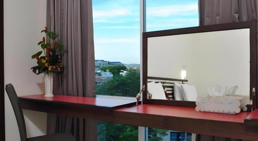 The Color Hotel Hat Yai Luaran gambar