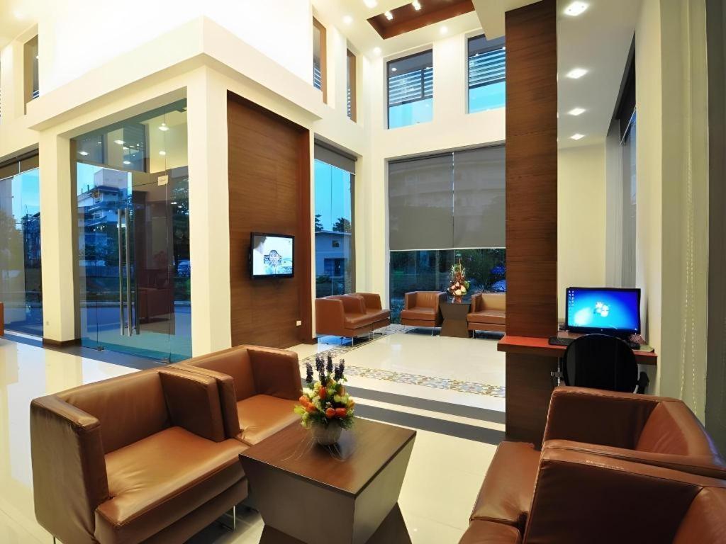 The Color Hotel Hat Yai Luaran gambar