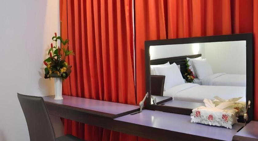 The Color Hotel Hat Yai Luaran gambar