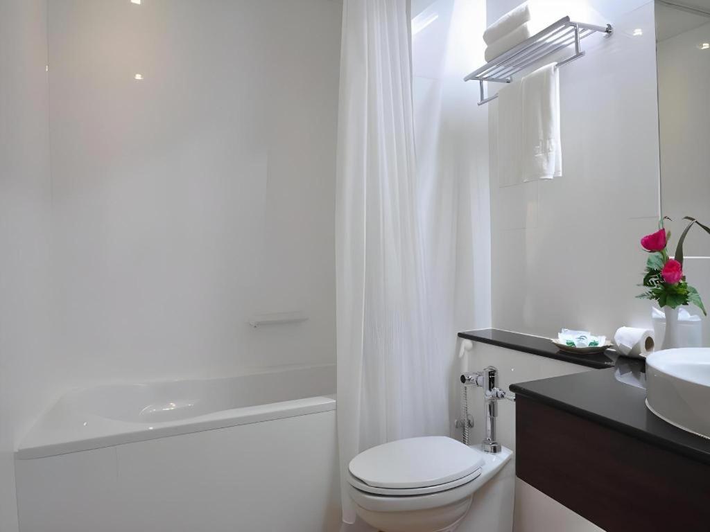 The Color Hotel Hat Yai Luaran gambar